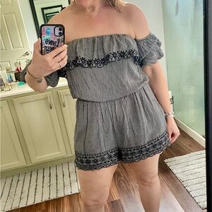 American Eagle Off-Shoulder Black and White Jumpsuit, size L